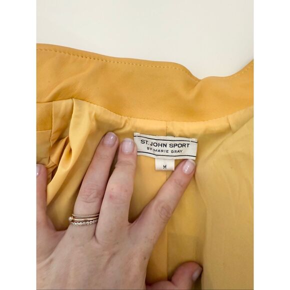 St. John Sport Marie Yellow Gold Mock Neck Full Zip Leather Jacket Size Medium - Picture 9 of 13
